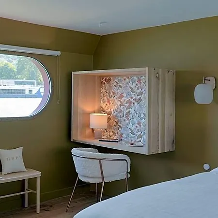 La Peniche - Bed And Bicycle - Vienne 3*