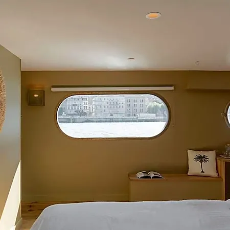 La Peniche - Bed And Bicycle - Vienne 3*
